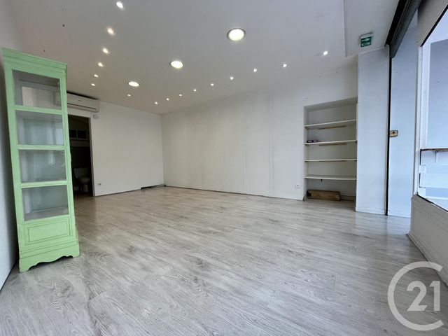 Local commercial à louer - 29.8 m2 - 30 - Gard