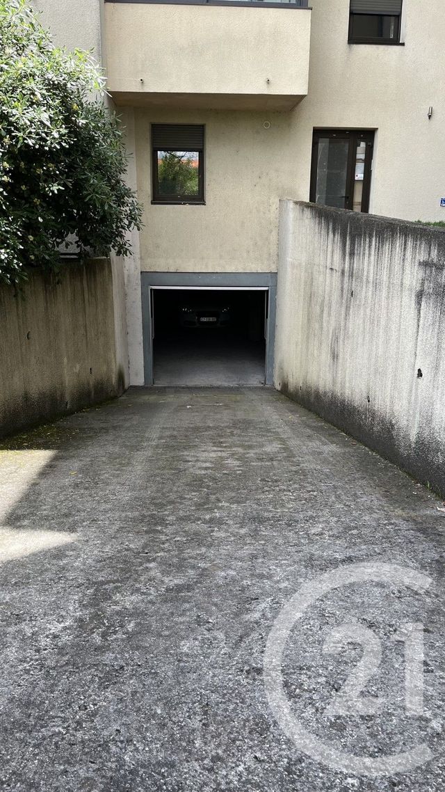 Appartement F3 &agrave; louer - 3 pi&egrave;ces - 70 m2 - Ales - 30 - LANGUEDOC-ROUSSILLON