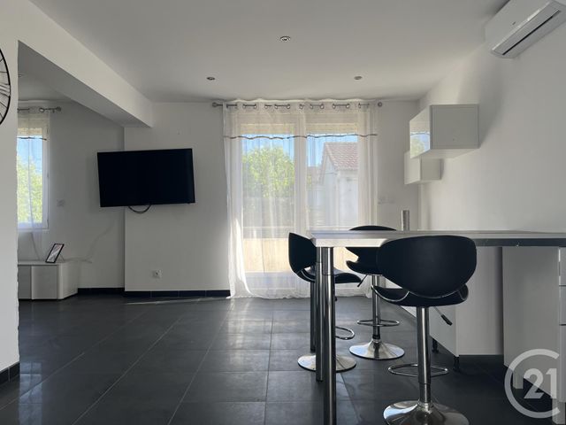 Appartement F3 &agrave; louer - 3 pi&egrave;ces - 65 m2 - Ales - 30 - LANGUEDOC-ROUSSILLON