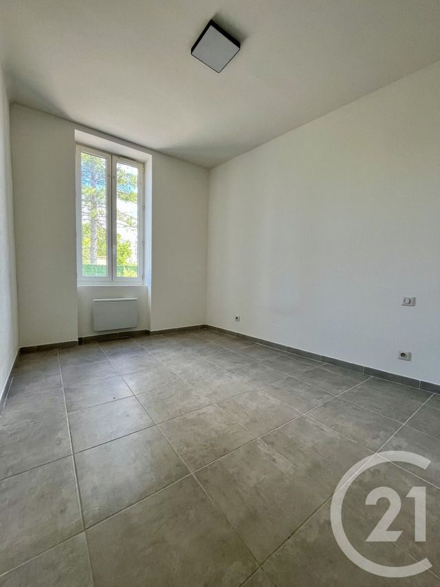 Appartement T3 &agrave; louer - 3 pi&egrave;ces - 58 m2 - St Hilaire De Brethmas - 30 - LANGUEDOC-ROUSSILLON