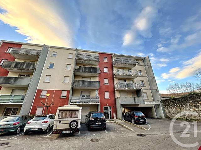 Appartement Atelier d'artiste &agrave; louer - 3 pi&egrave;ces - 61 m2 - Ales - 30 - LANGUEDOC-ROUSSILLON