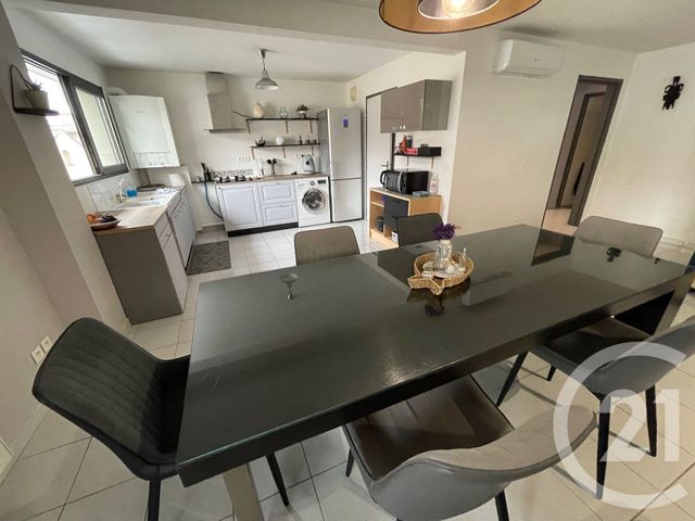 Appartement F3 &agrave; louer - 3 pi&egrave;ces - 85,57 m2 - Ales - 30 - LANGUEDOC-ROUSSILLON