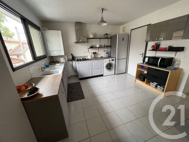 Appartement F3 &agrave; louer - 3 pi&egrave;ces - 85,57 m2 - Ales - 30 - LANGUEDOC-ROUSSILLON