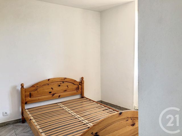 Appartement &agrave; louer - 2 pi&egrave;ces - 29 m2 - Ales - 30 - LANGUEDOC-ROUSSILLON