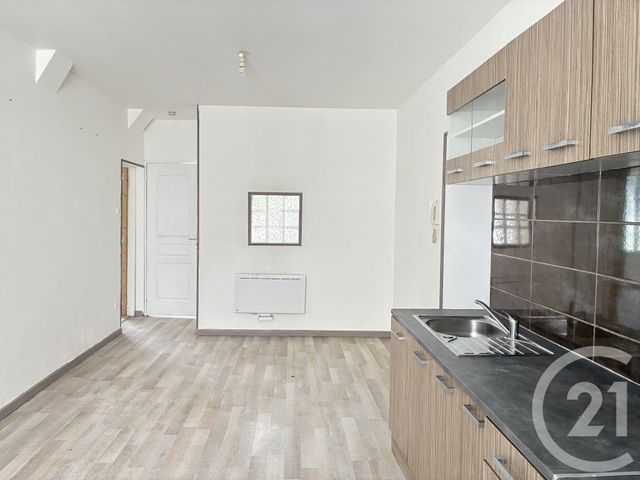 Appartement T4 &agrave; louer - 4 pi&egrave;ces - 67,50 m2 - La Grand Combe - 30 - LANGUEDOC-ROUSSILLON
