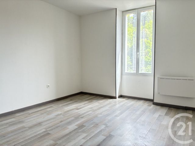 Appartement T4 &agrave; louer - 4 pi&egrave;ces - 67,50 m2 - La Grand Combe - 30 - LANGUEDOC-ROUSSILLON