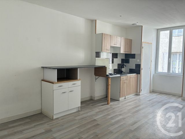 Appartement T2 &agrave; louer - 2 pi&egrave;ces - 31,24 m2 - La Grand Combe - 30 - LANGUEDOC-ROUSSILLON