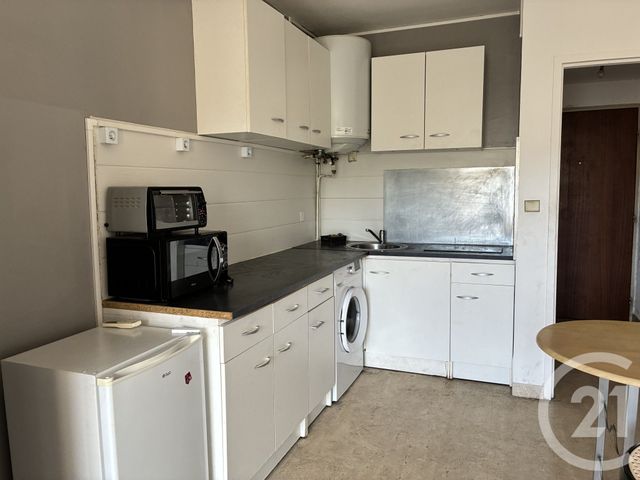 Appartement Studio &agrave; louer - 1 pi&egrave;ce - 22,25 m2 - Ales - 30 - LANGUEDOC-ROUSSILLON