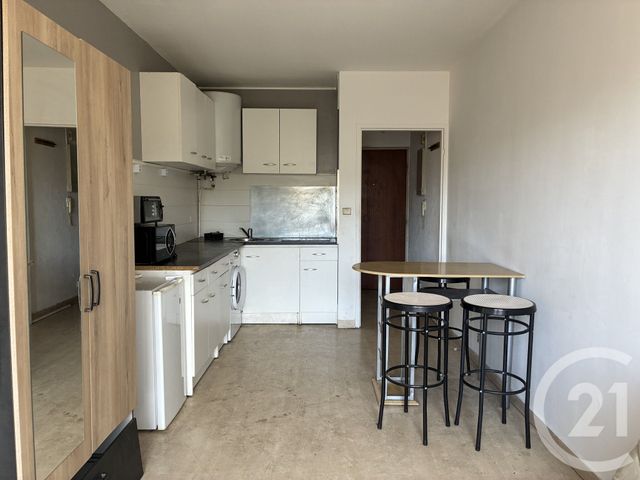 Appartement Studio &agrave; louer - 1 pi&egrave;ce - 22,25 m2 - Ales - 30 - LANGUEDOC-ROUSSILLON