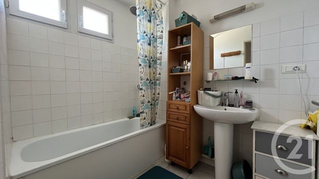 Maison &agrave; louer - 4 pi&egrave;ces - 88,80 m2 - Ales - 30 - LANGUEDOC-ROUSSILLON