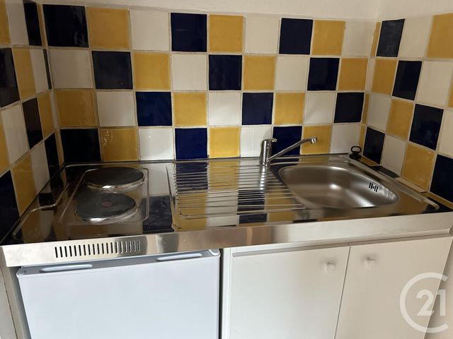 Appartement F1 &agrave; louer - 2 pi&egrave;ces - 20 m2 - St Jean Du Gard - 30 - LANGUEDOC-ROUSSILLON