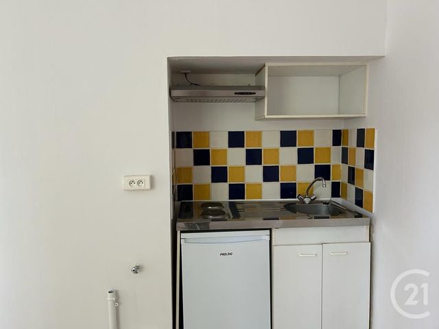 Appartement Studio &agrave; louer - 1 pi&egrave;ce - 19,63 m2 - St Jean Du Gard - 30 - LANGUEDOC-ROUSSILLON