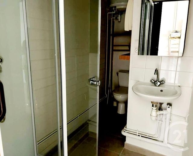 Appartement Studio &agrave; louer - 1 pi&egrave;ce - 19,63 m2 - St Jean Du Gard - 30 - LANGUEDOC-ROUSSILLON