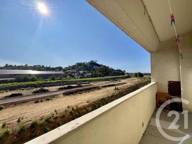 Appartement T3 &agrave; louer - 3 pi&egrave;ces - 58 m2 - Ales - 30 - LANGUEDOC-ROUSSILLON