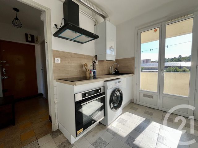 Appartement T3 &agrave; louer - 3 pi&egrave;ces - 58 m2 - Ales - 30 - LANGUEDOC-ROUSSILLON