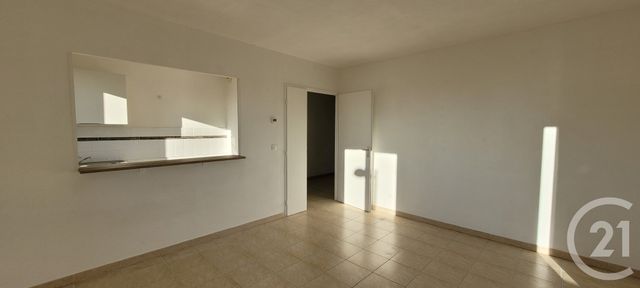 Appartement F2 &agrave; louer - 2 pi&egrave;ces - 45 m2 - St Christol Les Ales - 30 - LANGUEDOC-ROUSSILLON