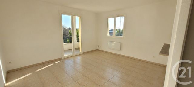 Appartement F2 &agrave; louer - 2 pi&egrave;ces - 45 m2 - St Christol Les Ales - 30 - LANGUEDOC-ROUSSILLON