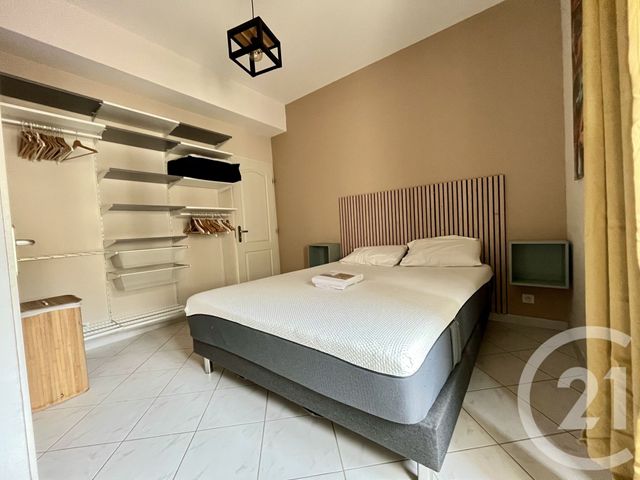 Appartement Duplex &agrave; louer - 4 pi&egrave;ces - 79,94 m2 - Ales - 30 - LANGUEDOC-ROUSSILLON