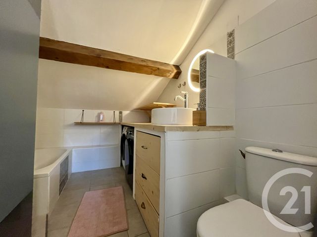 Appartement Duplex &agrave; louer - 4 pi&egrave;ces - 79,94 m2 - Ales - 30 - LANGUEDOC-ROUSSILLON