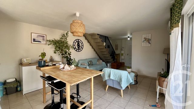 Maison &agrave; louer - 3 pi&egrave;ces - 61 m2 - Ales - 30 - LANGUEDOC-ROUSSILLON