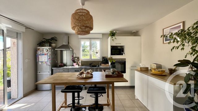 Maison &agrave; louer - 3 pi&egrave;ces - 61 m2 - Ales - 30 - LANGUEDOC-ROUSSILLON