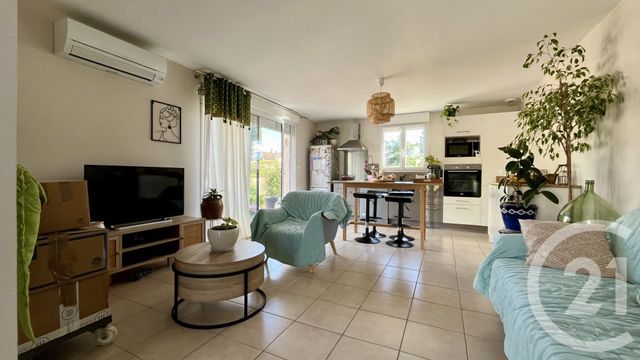 Maison &agrave; louer - 3 pi&egrave;ces - 61 m2 - Ales - 30 - LANGUEDOC-ROUSSILLON