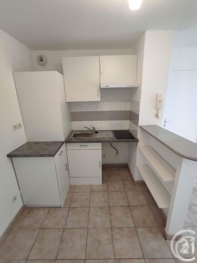 Appartement F3 &agrave; louer - 3 pi&egrave;ces - 48,36 m2 - Ales - 30 - LANGUEDOC-ROUSSILLON