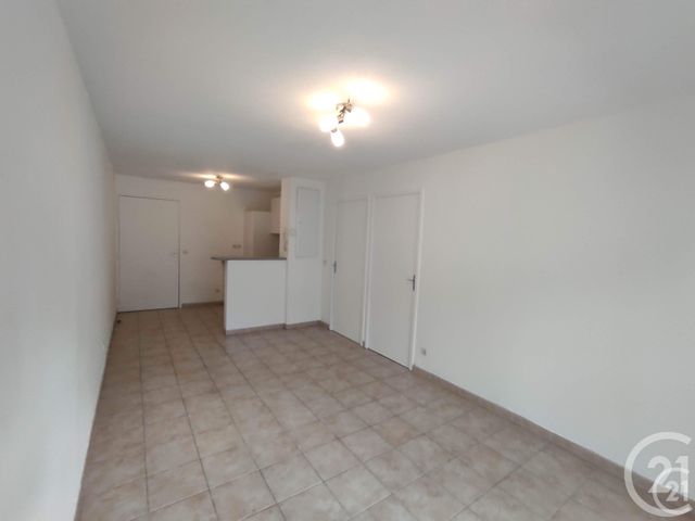 Appartement F3 &agrave; louer - 3 pi&egrave;ces - 48,36 m2 - Ales - 30 - LANGUEDOC-ROUSSILLON