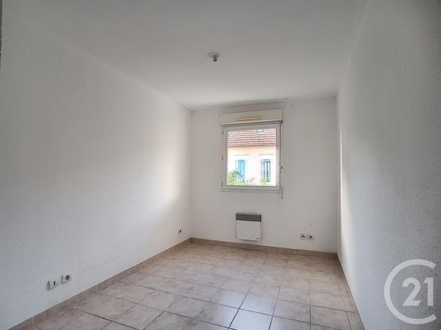 Appartement F3 &agrave; louer - 3 pi&egrave;ces - 48,36 m2 - Ales - 30 - LANGUEDOC-ROUSSILLON