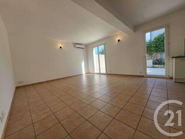 Appartement F2 &agrave; louer - 2 pi&egrave;ces - 53,42 m2 - Ales - 30 - LANGUEDOC-ROUSSILLON
