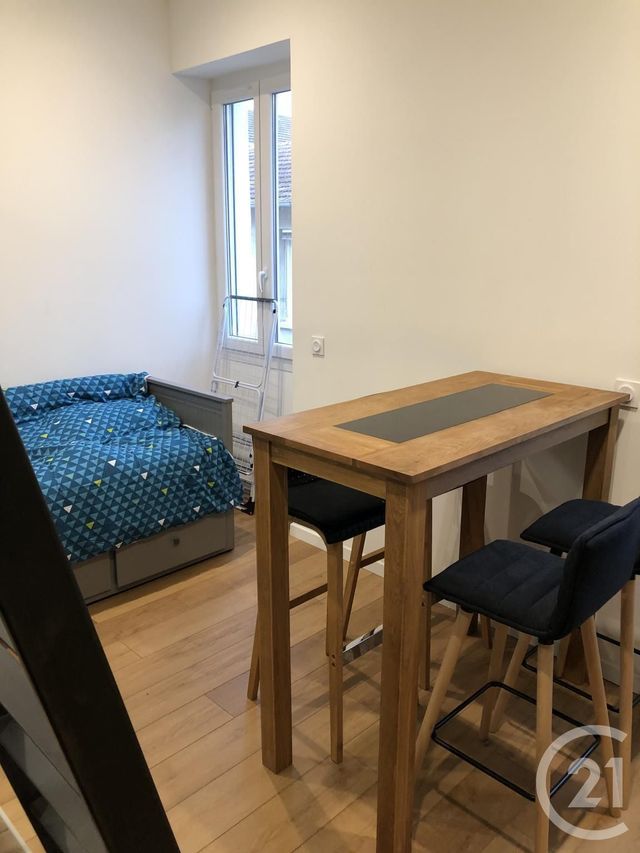 Appartement Studio &agrave; louer - 1 pi&egrave;ce - 20,18 m2 - Ales - 30 - LANGUEDOC-ROUSSILLON