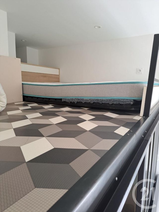 Appartement Studio &agrave; louer - 1 pi&egrave;ce - 20,18 m2 - Ales - 30 - LANGUEDOC-ROUSSILLON