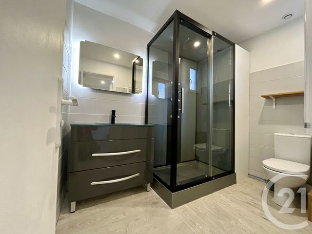 Appartement F3 &agrave; louer - 3 pi&egrave;ces - 72,25 m2 - Ales - 30 - LANGUEDOC-ROUSSILLON