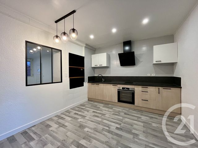 Appartement F3 &agrave; louer - 3 pi&egrave;ces - 72,25 m2 - Ales - 30 - LANGUEDOC-ROUSSILLON