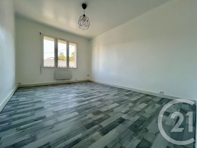 Appartement F3 &agrave; louer - 3 pi&egrave;ces - 72,25 m2 - Ales - 30 - LANGUEDOC-ROUSSILLON