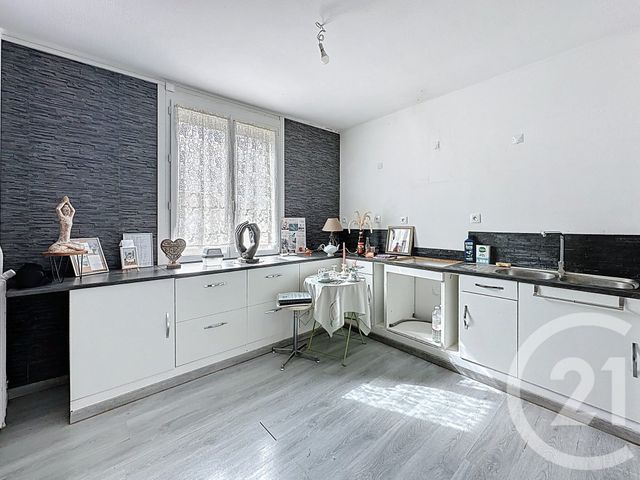 Maison à vendre - 4 pièces - 117,70 m2 - Chaumont - 52 - CHAMPAGNE-ARDENNE