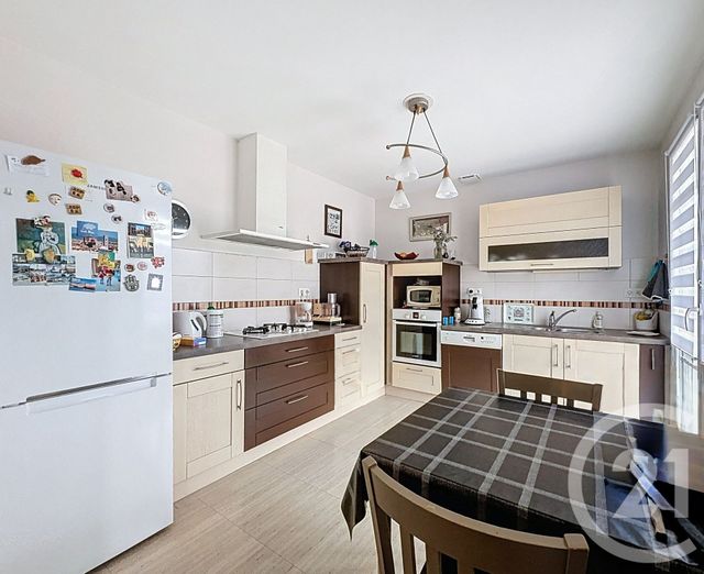 Maison à vendre - 5 pièces - 94,90 m2 - Chaumont - 52 - CHAMPAGNE-ARDENNE