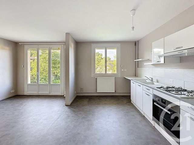 Appartement F4 à vendre - 4 pièces - 62,60 m2 - Chaumont - 52 - CHAMPAGNE-ARDENNE