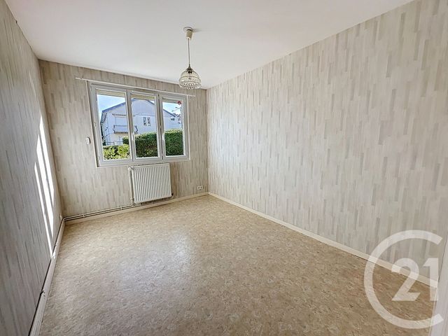 Appartement F4 à vendre - 4 pièces - 62,60 m2 - Chaumont - 52 - CHAMPAGNE-ARDENNE