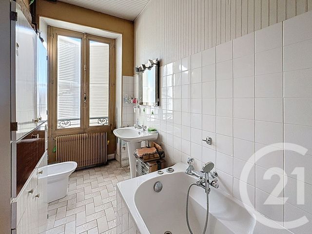 Maison &agrave; vendre - 8 pi&egrave;ces - 160 m2 - Chaumont - 52 - CHAMPAGNE-ARDENNE