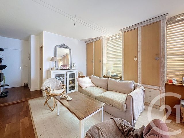 Appartement F3 &agrave; vendre - 3 pi&egrave;ces - 75,70 m2 - Chaumont - 52 - CHAMPAGNE-ARDENNE