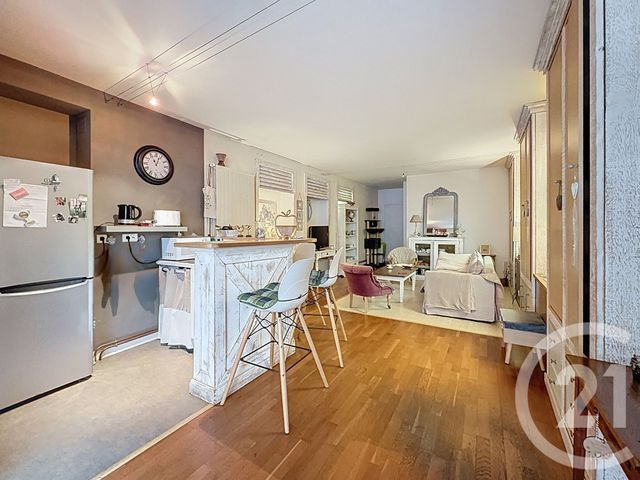 Appartement F3 &agrave; vendre - 3 pi&egrave;ces - 75,70 m2 - Chaumont - 52 - CHAMPAGNE-ARDENNE