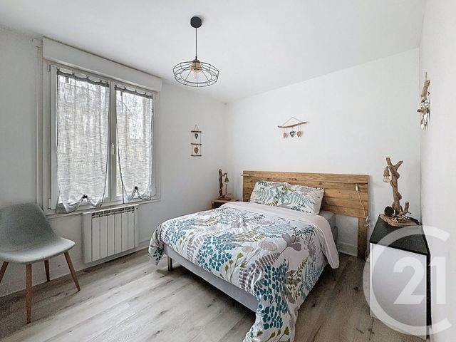 Appartement F3 &agrave; vendre - 3 pi&egrave;ces - 54,87 m2 - Chaumont - 52 - CHAMPAGNE-ARDENNE