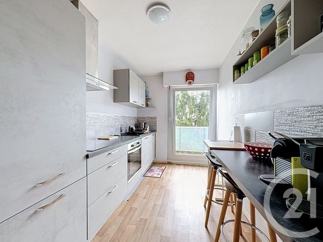 Appartement F4 &agrave; vendre - 4 pi&egrave;ces - 83,14 m2 - Chaumont - 52 - CHAMPAGNE-ARDENNE