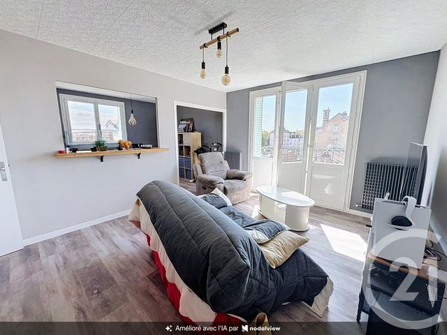 Appartement F4 &agrave; vendre - 4 pi&egrave;ces - 66,16 m2 - Chaumont - 52 - CHAMPAGNE-ARDENNE