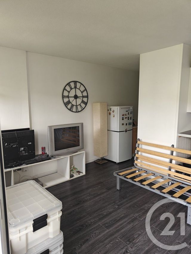 Appartement T1 &agrave; vendre - 1 pi&egrave;ce - 28,50 m2 - Chilly Mazarin - 91 - ILE-DE-FRANCE