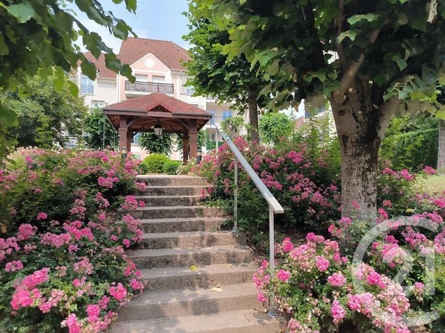 Appartement T1 &agrave; vendre - 1 pi&egrave;ce - 28,50 m2 - Chilly Mazarin - 91 - ILE-DE-FRANCE