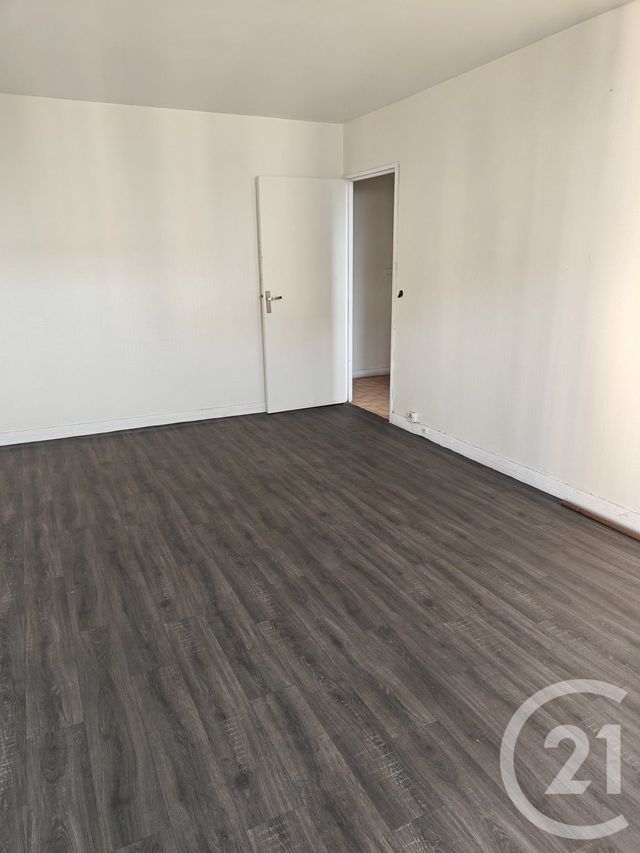 Appartement F4 &agrave; vendre - 4 pi&egrave;ces - 81 m2 - Chilly Mazarin - 91 - ILE-DE-FRANCE