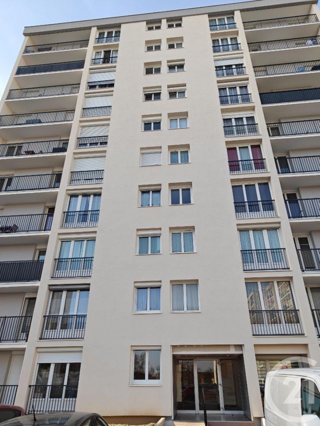 Appartement F4 &agrave; vendre - 4 pi&egrave;ces - 81 m2 - Chilly Mazarin - 91 - ILE-DE-FRANCE