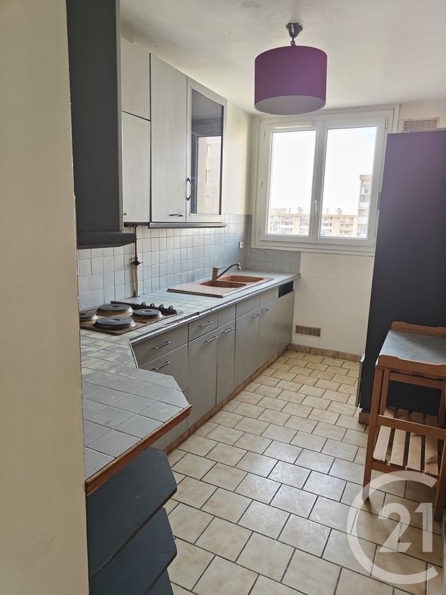 Appartement F4 &agrave; vendre - 4 pi&egrave;ces - 81 m2 - Chilly Mazarin - 91 - ILE-DE-FRANCE